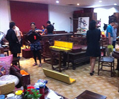 广州番禺店救命火爆场面