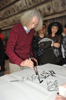 2月11日陈荫夫写兰艺术展嘉宾笔会现场挥毫