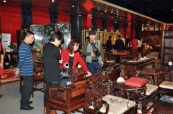 02-13深圳商贸考察团赴连天红参观考察3