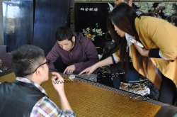 11-13欢聚总部-绽放激情