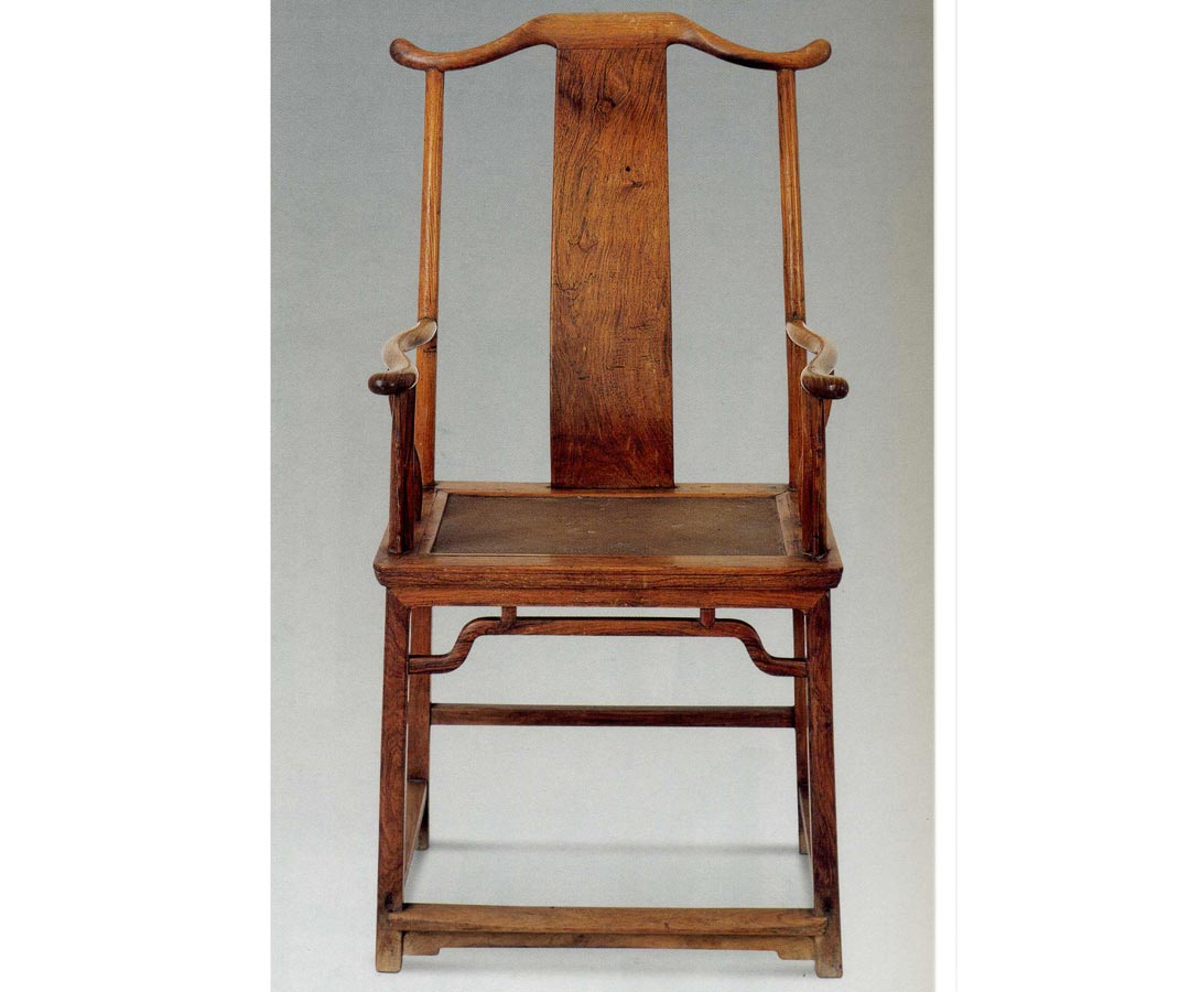 四出头官帽椅三件套